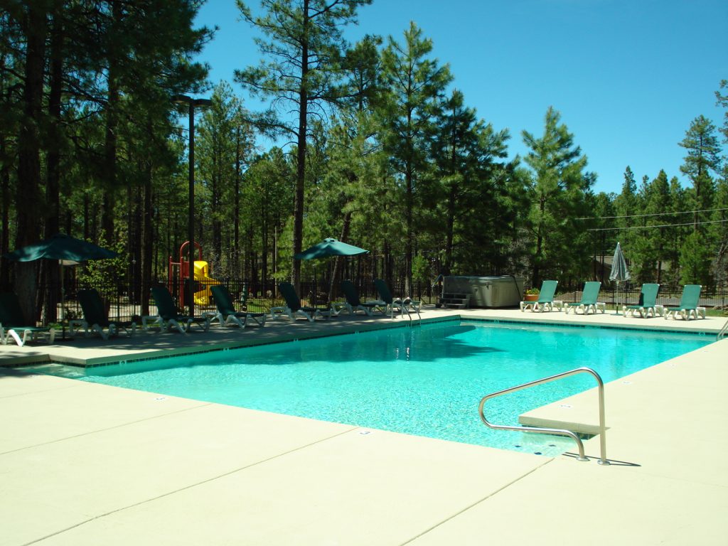 Lakes Recreation Center Mountain Pines Estates